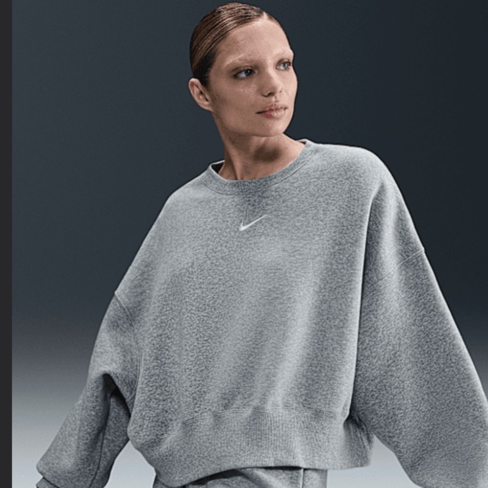 Nike Sportswear Phoenix Fleece Women's Over-Oversized Crewneck Sweatshirt